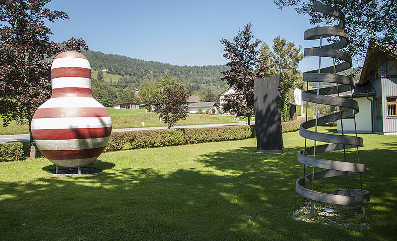 Skulpturenpark in Ludmannsdorf im Rosental