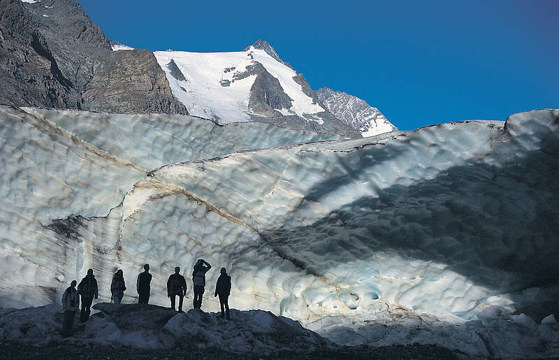 Heiligenblut und der Großglockner mit Pasterze in der Nationalpark-Region Hohe Tauern