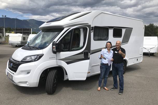 Urlaub im Wohnmobil von Ute Zaworka, Camping Falle in Villach, Herr Mabrouk