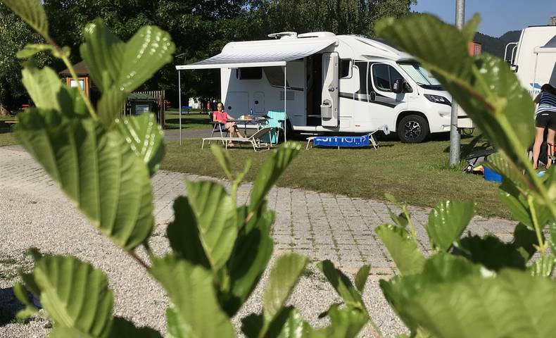 <p>Urlaub im Wohnmobil von Ute Zaworka, Camping Bad Ossiacher See</p>