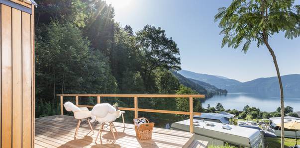 <p>Camping in Kärnten, Biwak am Millstätter See</p>