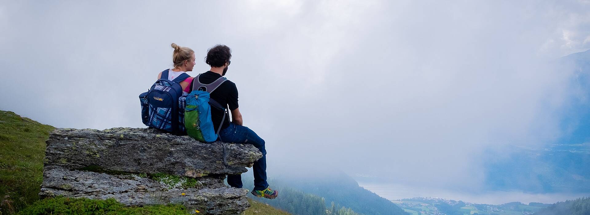 <p>Urlaub zu zweit am Millstätter See, Biwak am Campingplatz; Sabrina Schütt, Weg der Liebe</p>