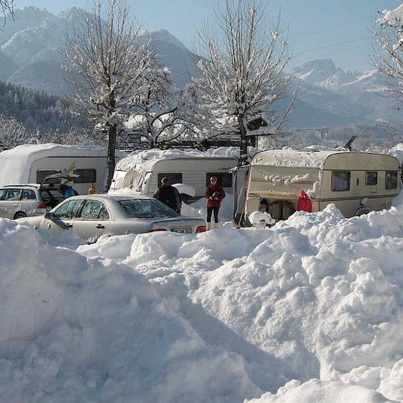 Social Wintercamping c_Schluga Camping