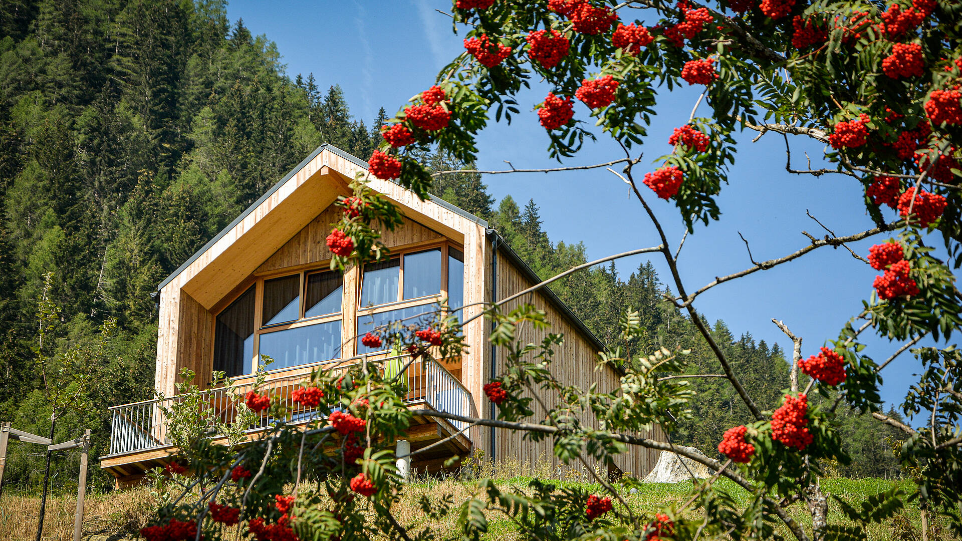 HOCHoben camp und explore