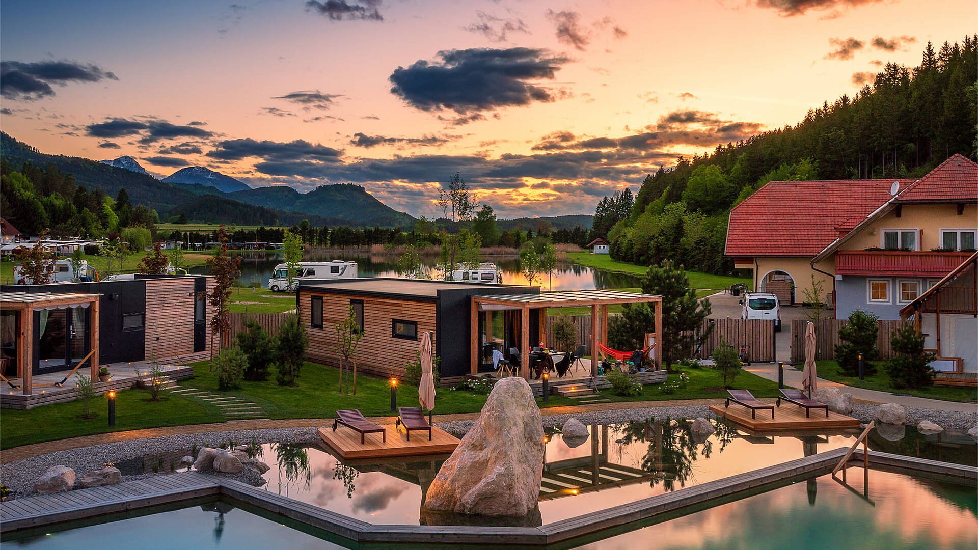 Lakeside Petzen Glamping Resort am Pirkdorfer See