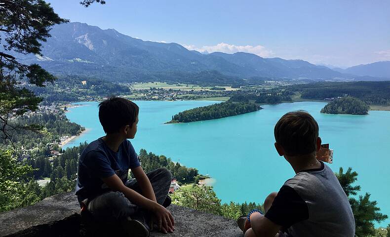 Blick auf den Faaker See