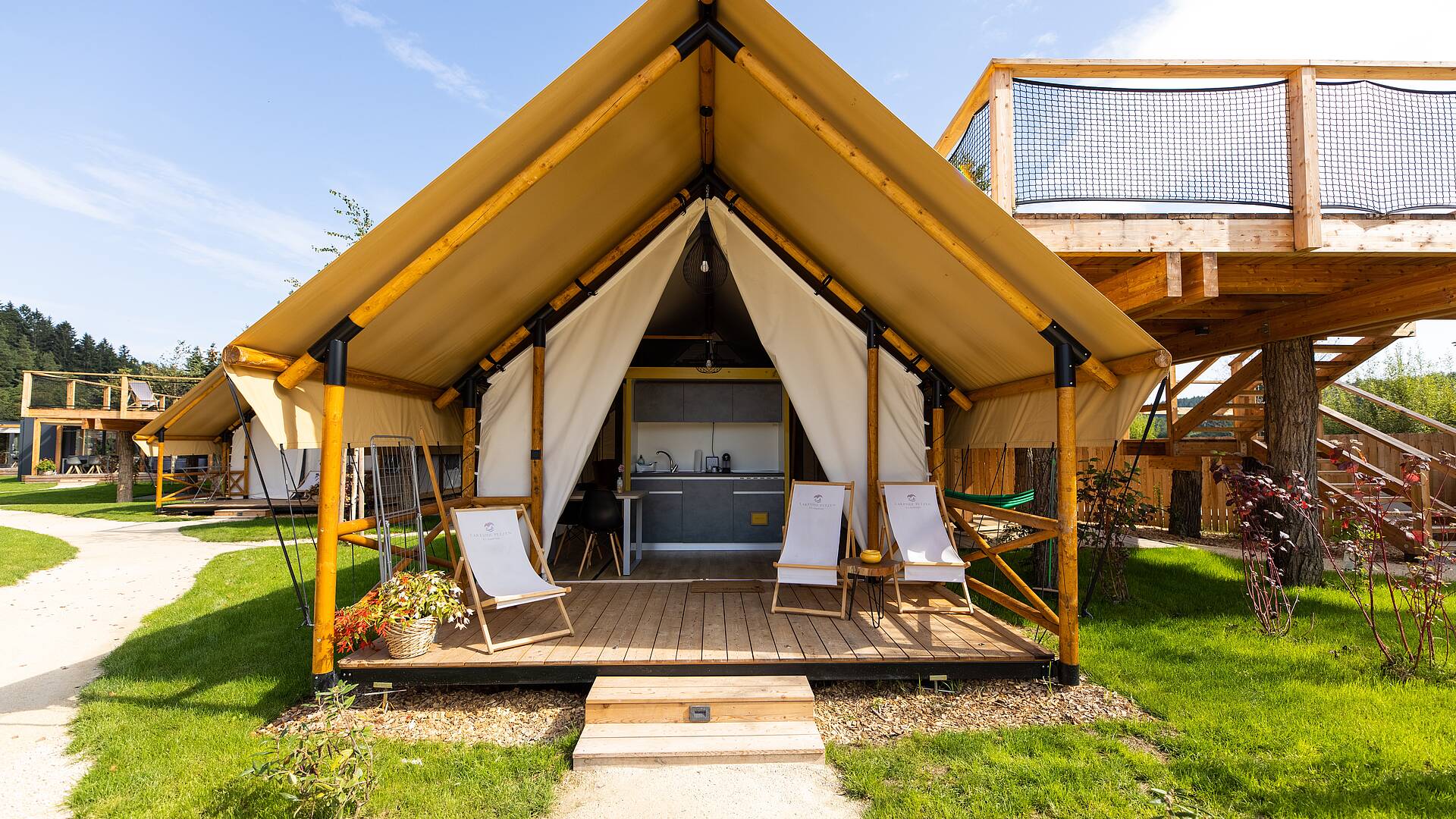 Lakeside Petzen Glamping Resort am Pirkdorfer See