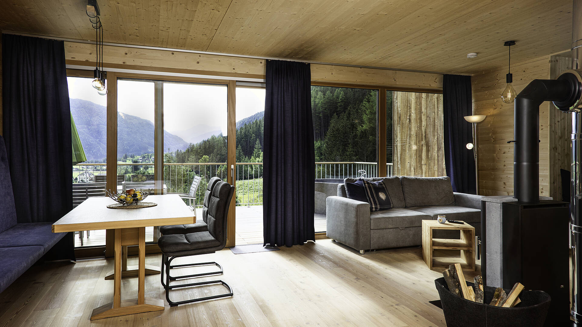 HOCHoben camp und explore Chalet 1